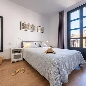 Tarragona Apartments Apartment